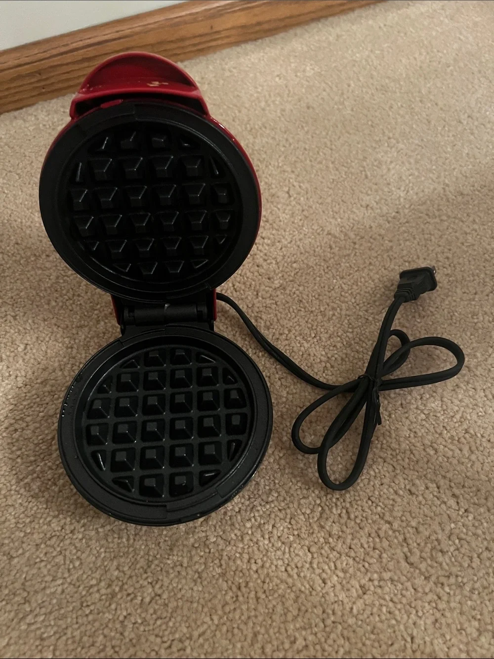 Dash Mini Waffle Maker